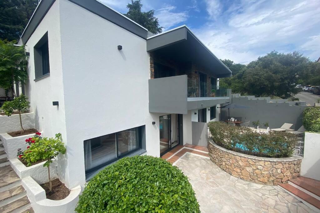 Rez De Villa De Charme-Piscine-3 Chambres 6 Pers Сен-Рафаэль Экстерьер фото
